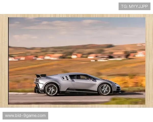 足球巨星们的另类座驾揭秘 哪些球员开着奇葩跑车震撼全场