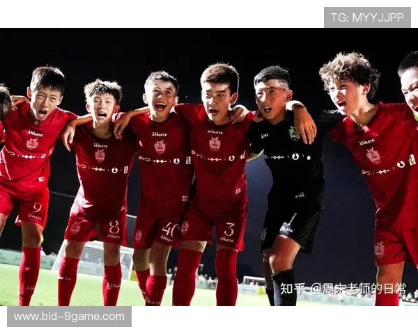 追梦足球之星:那些坚持与奋斗成就传奇的球员们 追梦足球之星:那些坚持与奋斗成就传奇的球员们